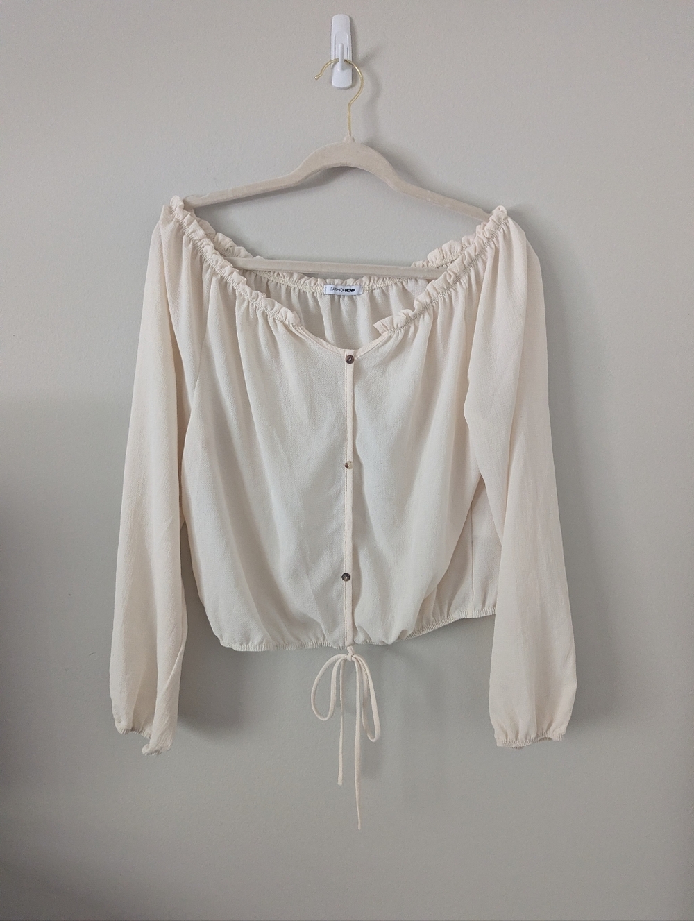Fashion Nova Light Cream Off-Shoulder Top Sz L